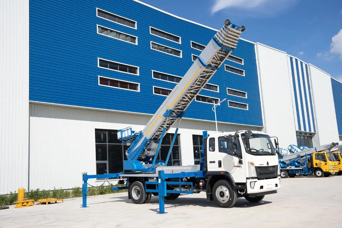 靖江小型云梯车上料车租赁多少钱