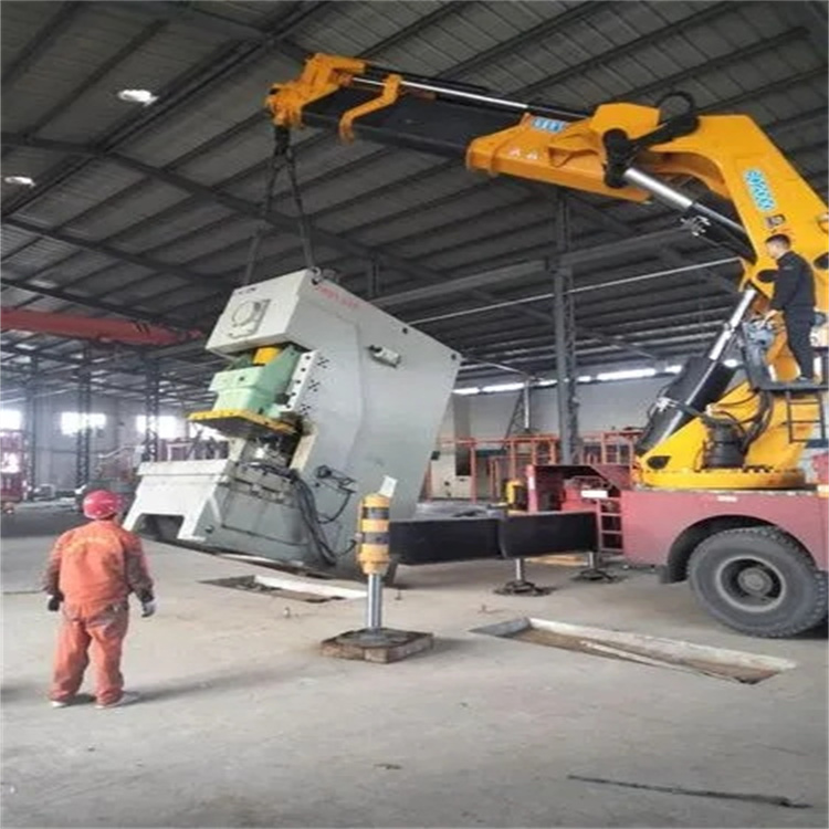 靖江80吨折臂吊车出租附近电话