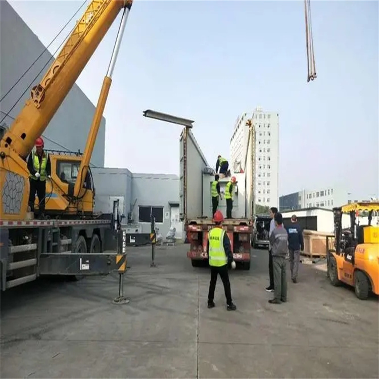 靖江如何找到附近的吊车救援服务